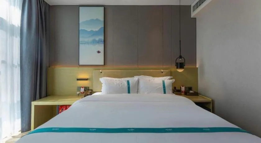 Bed in VX Hotel Hubei Wuhan Hongshan District 1st Guanggu Road