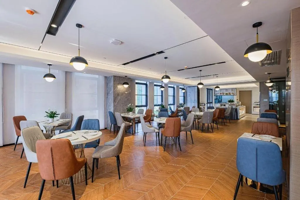 VX Hotel Hubei Wuhan Hongshan District 1st Guanggu Road