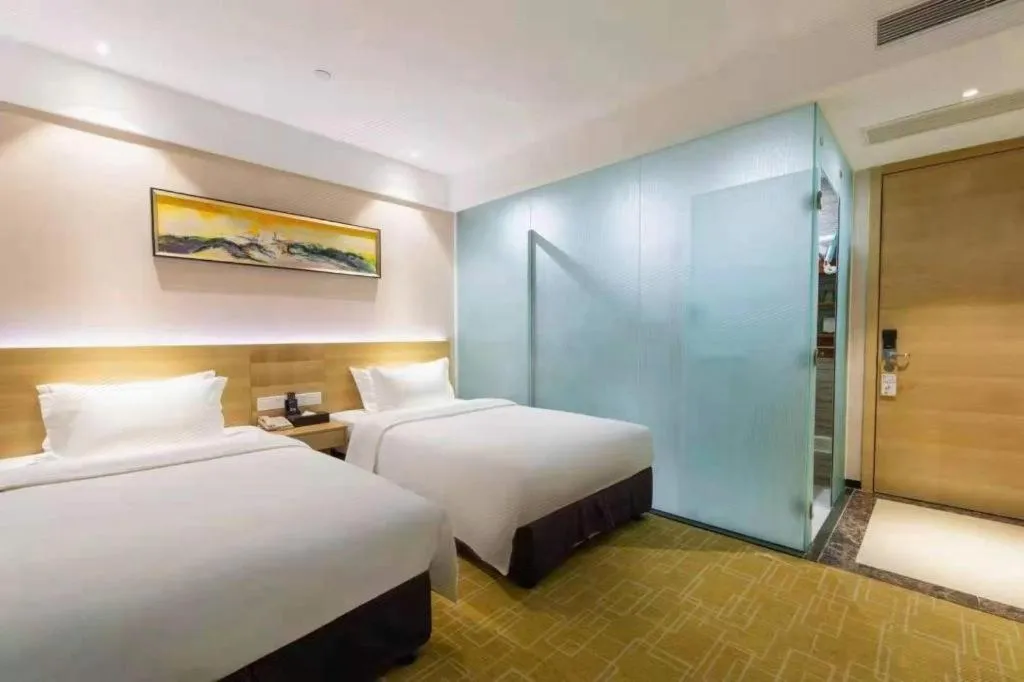 Bed in GreenTree Alliance Hotel Shenzhen Yantian District Dameisha