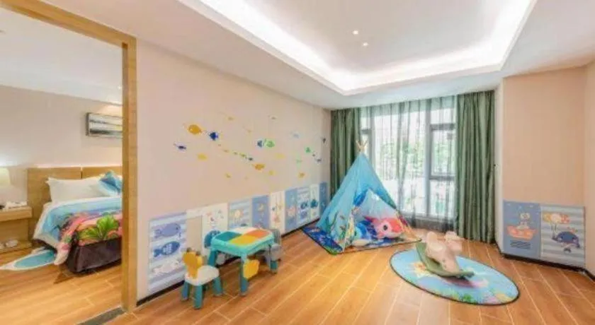 Bed in GreenTree Alliance Hotel Shenzhen Yantian District Dameisha