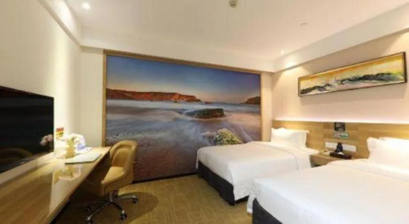 Bed in GreenTree Alliance Hotel Shenzhen Yantian District Dameisha