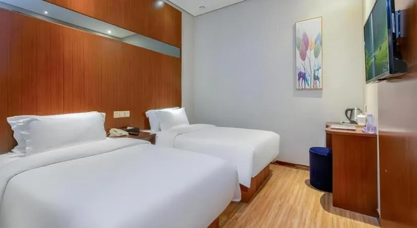 Bed in GreenTree Alliance Hotel Shenzhen Nanshan District Technology Park Songpingshan