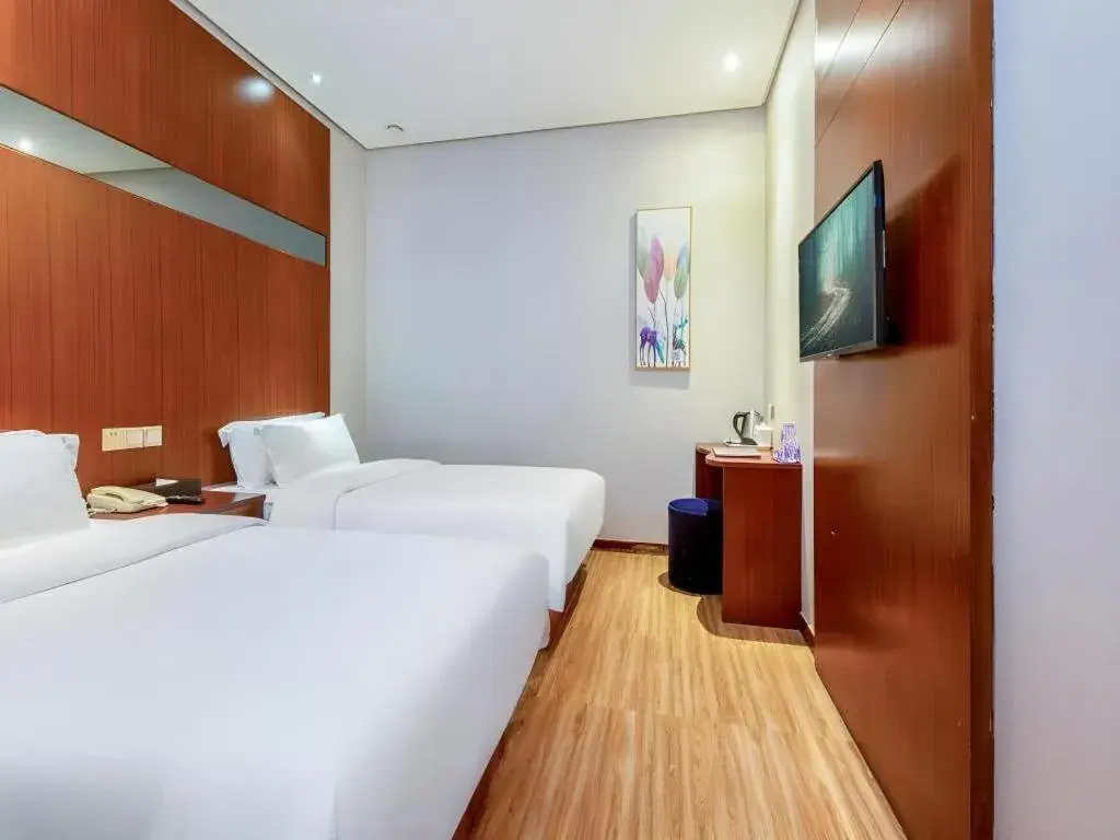 Bed in GreenTree Alliance Hotel Shenzhen Nanshan District Technology Park Songpingshan Bed in GreenTree Alliance Hotel Shenzhen Nanshan District Technology Park Songpingshan