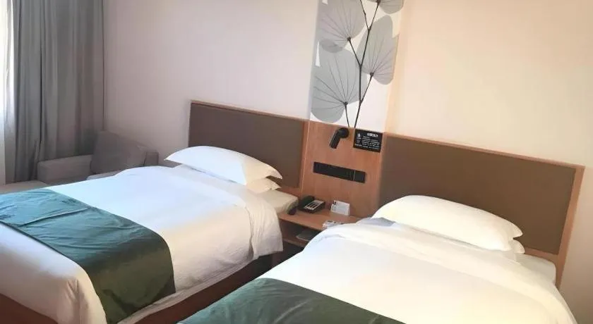 Bed in Green Tree Inn Tianjin Jinnan Linshijun University of Finance and Economics