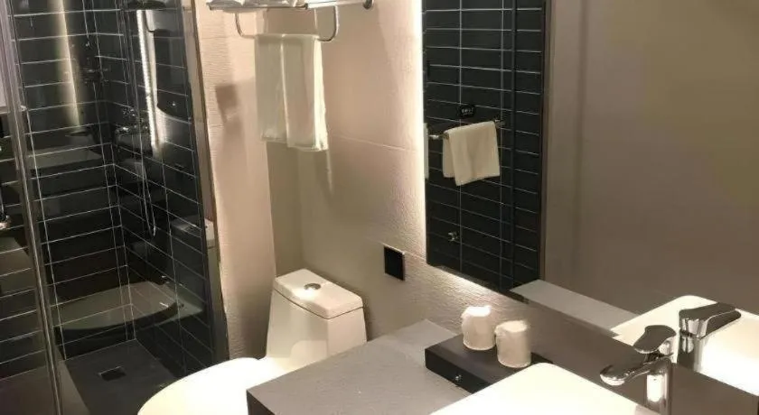 Green Tree Inn Tianjin Jinnan Linshijun University of Finance and Economics