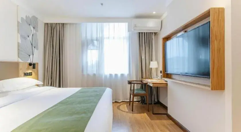 Bed in Green Tree Inn Tianjin Jinnan Linshijun University of Finance and Economics Bed in Green Tree Inn Tianjin Jinnan Linshijun University of Finance and Economics