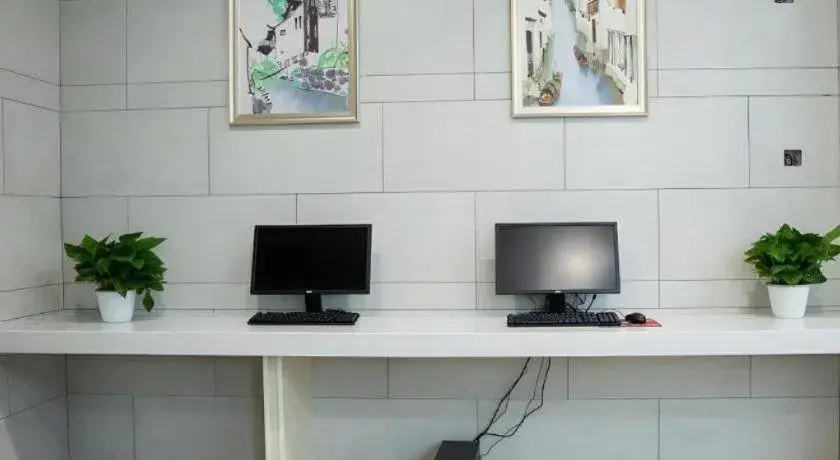 GreenTree Inn Express Suzhou Luzhi Ancient Town Scenic Area Xiaoshi Road GreenTree Inn Express Suzhou Luzhi Ancient Town Scenic Area Xiaoshi Road