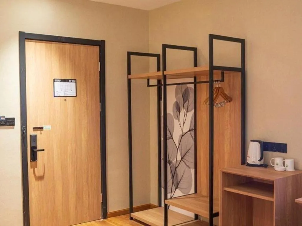 GreenTree Inn Express Suzhou Luzhi Ancient Town Scenic Area Xiaoshi Road