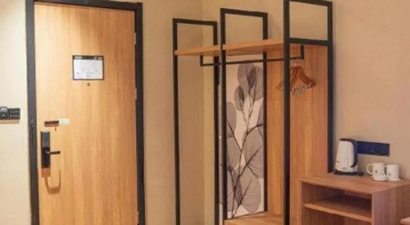 GreenTree Inn Express Suzhou Luzhi Ancient Town Scenic Area Xiaoshi Road