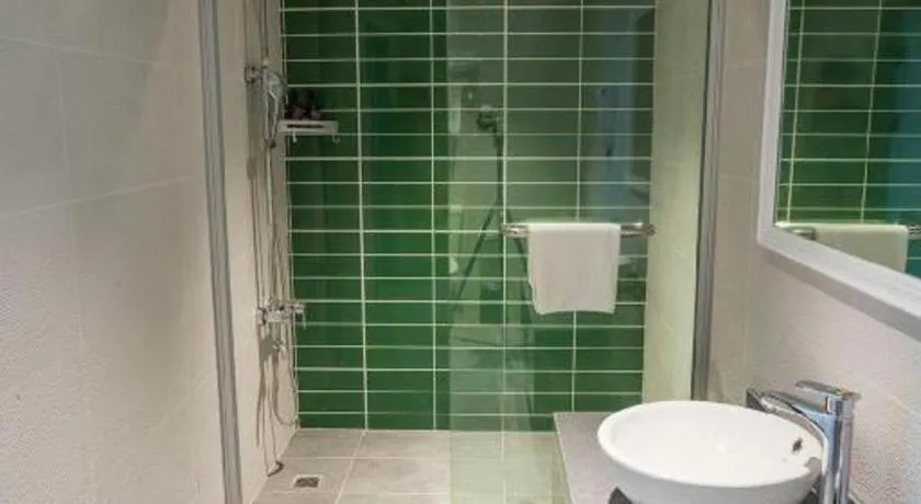 GreenTree Inn Express Suzhou Luzhi Ancient Town Scenic Area Xiaoshi Road