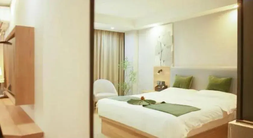Bed in GreenTree Inn Express Hainan Haikou Haixiu Zhong Road Bed in GreenTree Inn Express Hainan Haikou Haixiu Zhong Road