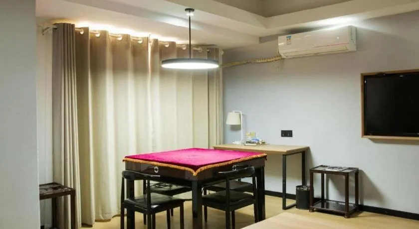 GreenTree Inn Express Hainan Haikou Haixiu Zhong Road