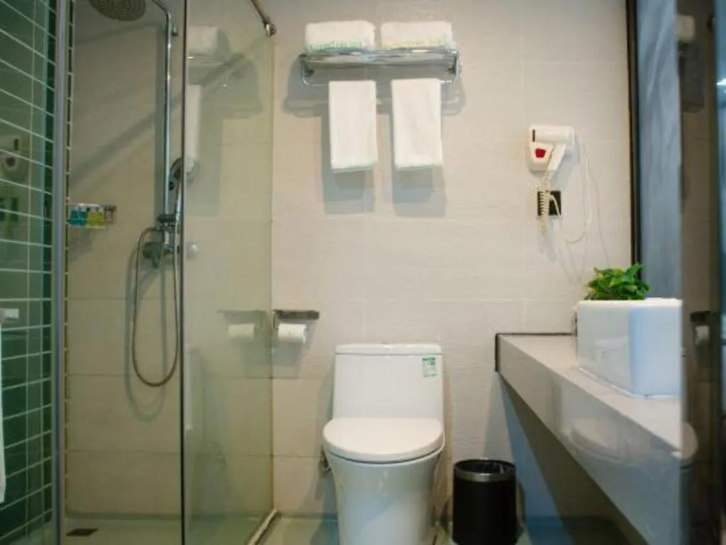 GreenTree Inn Express Hainan Haikou Haixiu Zhong Road