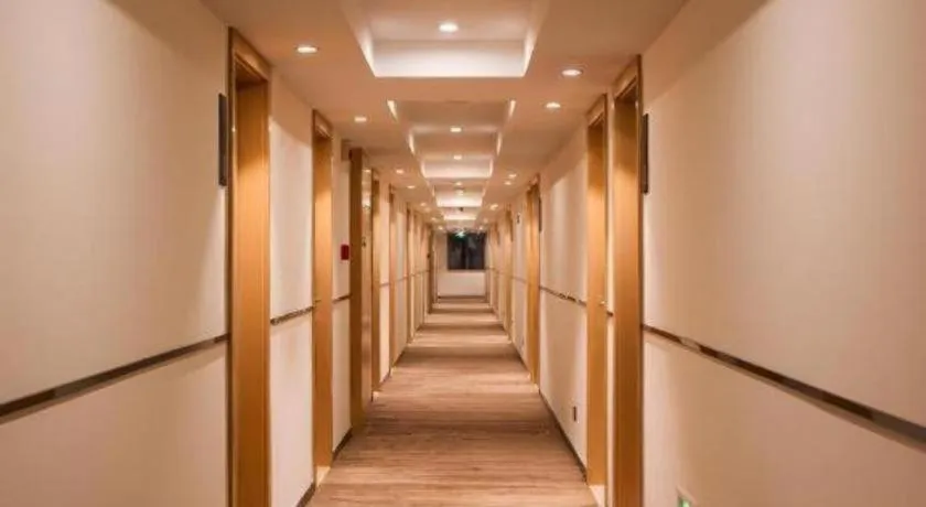 City Comfort Inn Wuhan Jianghan Road Xunlimen Metro Station