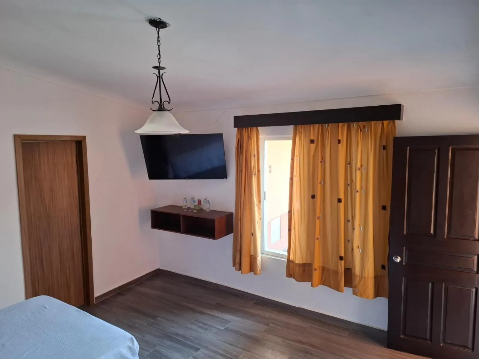 Bed in Hotel Aquiles