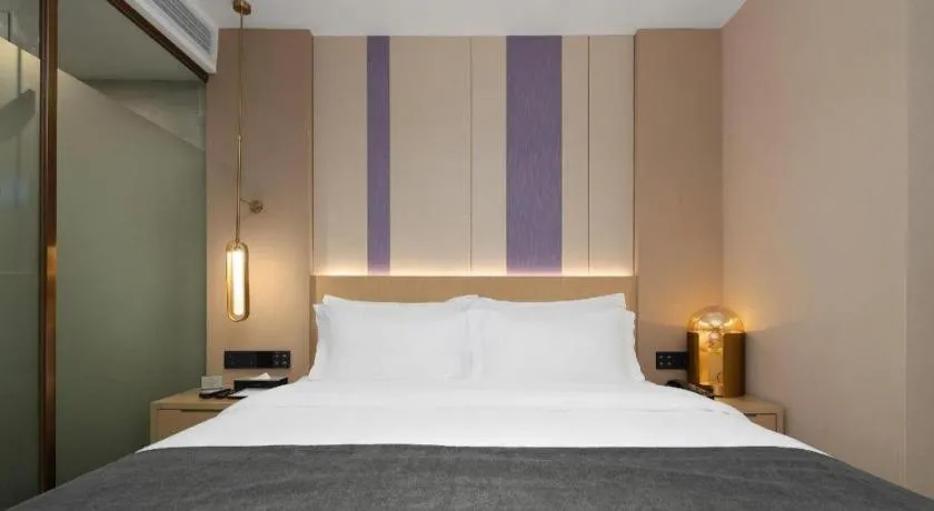Bed in Lavande Hotel Guangzhou Quzhuang Metro Station