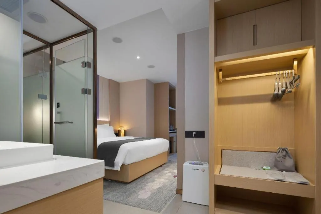 Bed in Lavande Hotel Guangzhou Quzhuang Metro Station