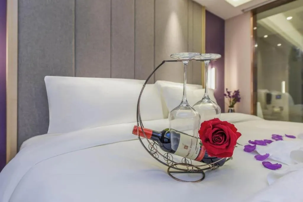 Bed in Lavande Hotel Chongqing Nanping Walking Street Wanda Plaza