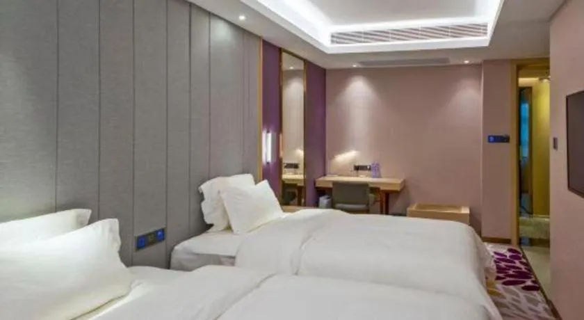 Bed in Lavande Hotel Guangzhou Jiahewanggang Metro Station Konggang Avenue Jinbo Plaza