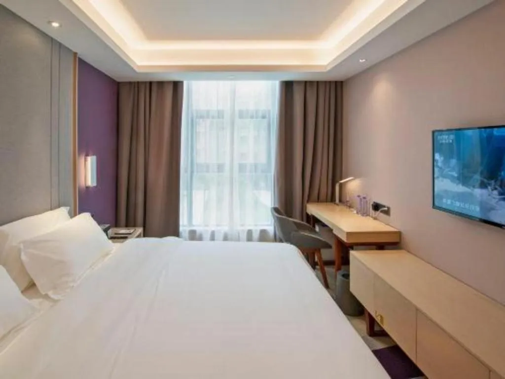 Bed in Lavande Hotel Guangzhou Jiahewanggang Metro Station Konggang Avenue Jinbo Plaza