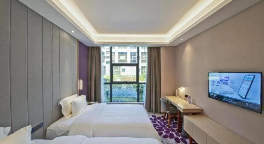 Bed in Lavande Hotel Guangzhou Jiahewanggang Metro Station Konggang Avenue Jinbo Plaza