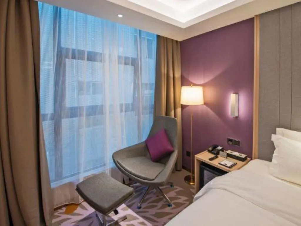 Bed in Lavande Hotel Guangzhou Jiahewanggang Metro Station Konggang Avenue Jinbo Plaza
