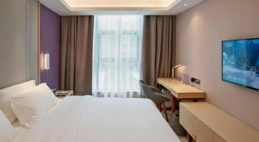 Bed in Lavande Hotel Guangzhou Jiahewanggang Metro Station Konggang Avenue Jinbo Plaza
