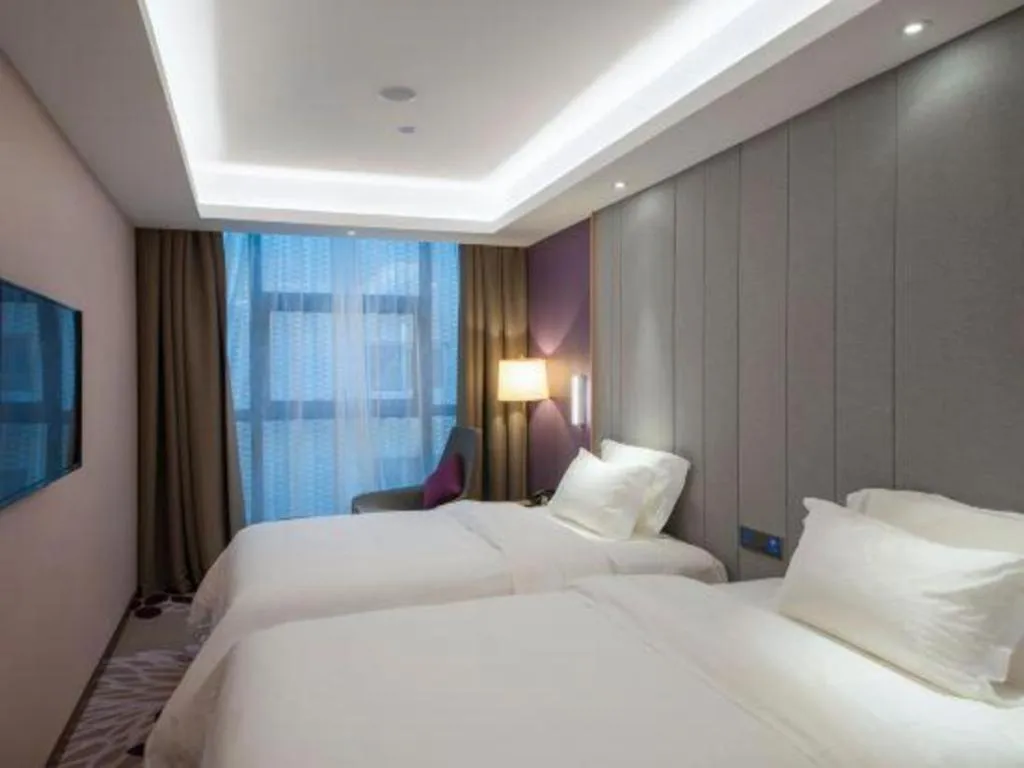 Bed in Lavande Hotel Guangzhou Jiahewanggang Metro Station Konggang Avenue Jinbo Plaza