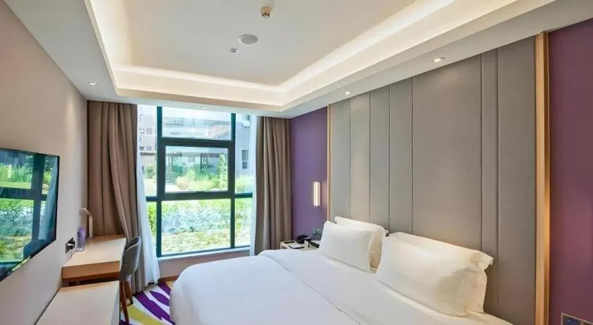 Bed in Lavande Hotel Guangzhou Jiahewanggang Metro Station Konggang Avenue Jinbo Plaza