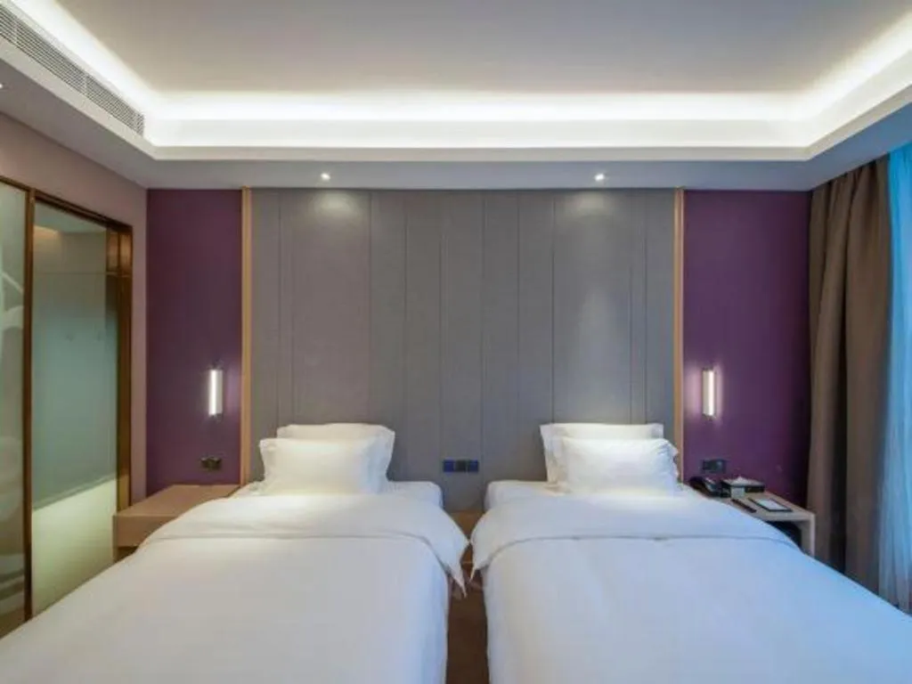 Bed in Lavande Hotel Guangzhou Jiahewanggang Metro Station Konggang Avenue Jinbo Plaza