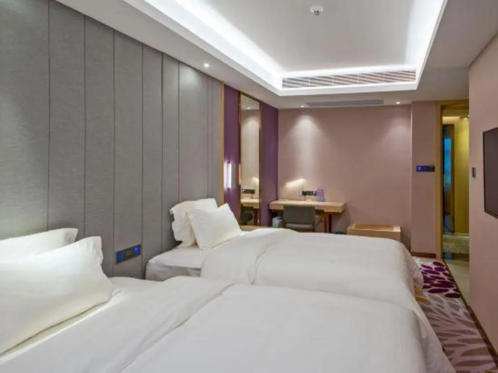 Bed in Lavande Hotel Guangzhou Jiahewanggang Metro Station Konggang Avenue Jinbo Plaza
