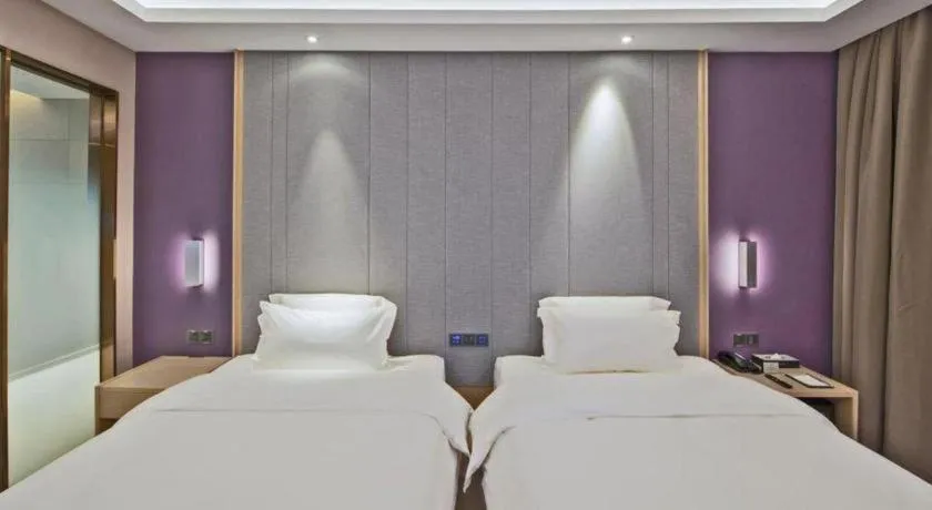 Bed in Lavande Hotel Guangzhou Jiahewanggang Metro Station Konggang Avenue Jinbo Plaza