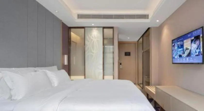 Bed in Lavande Hotel Guangzhou Jiahewanggang Metro Station Konggang Avenue Jinbo Plaza