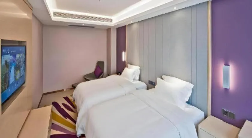 Bed in Lavande Hotel Guangzhou Jiahewanggang Metro Station Konggang Avenue Jinbo Plaza