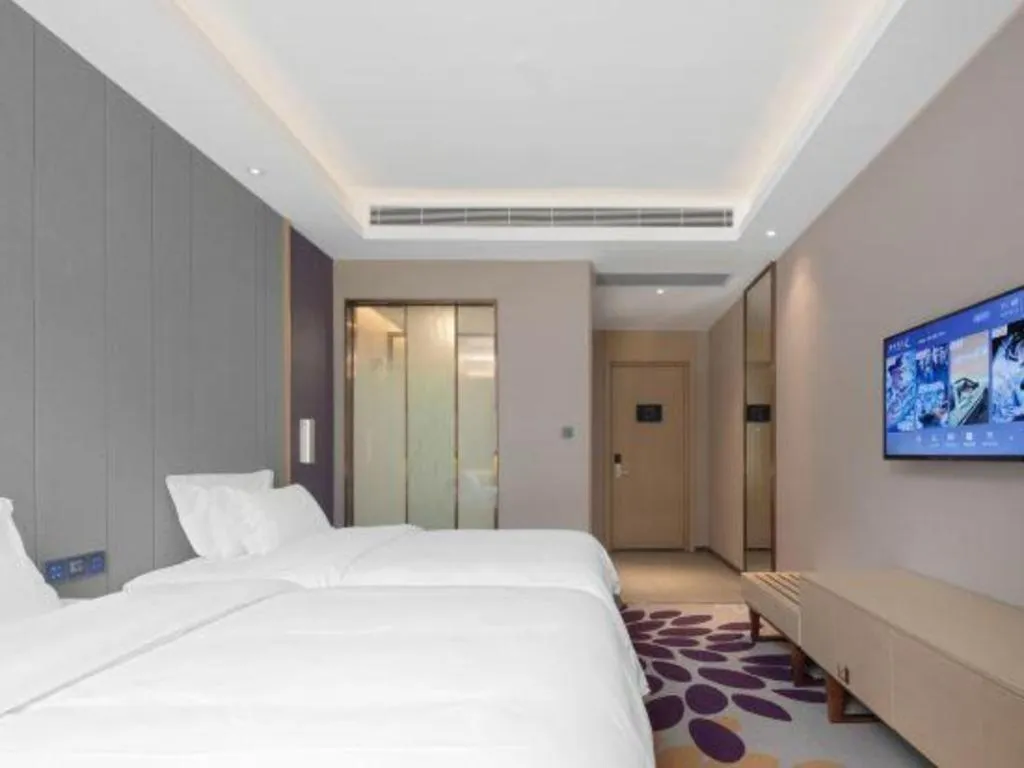 Bed in Lavande Hotel Guangzhou Jiahewanggang Metro Station Konggang Avenue Jinbo Plaza