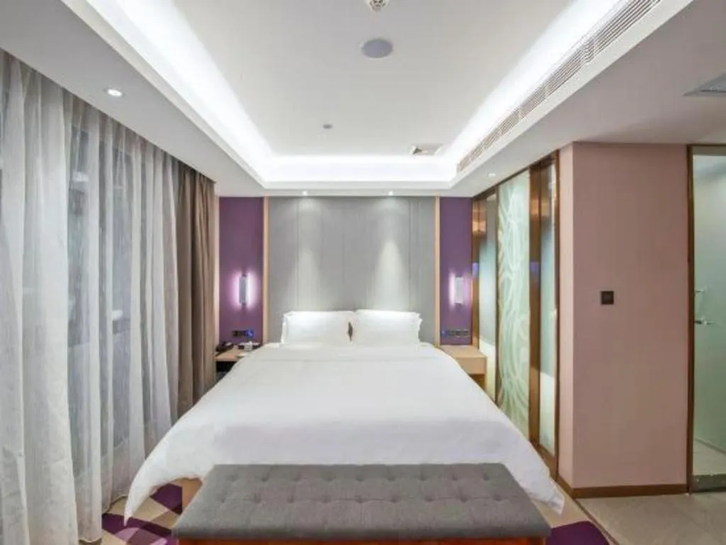 Bed in Lavande Hotel Guangzhou Jiahewanggang Metro Station Konggang Avenue Jinbo Plaza