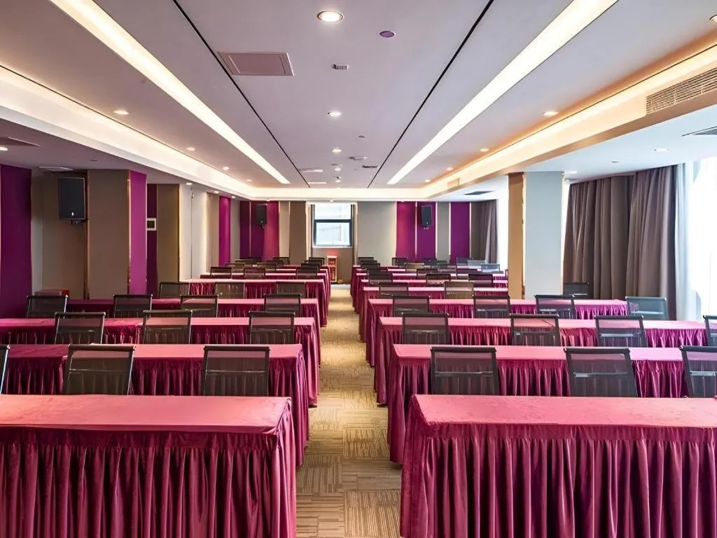 Lavande Hotel Guangzhou Jiahewanggang Metro Station Konggang Avenue Jinbo Plaza