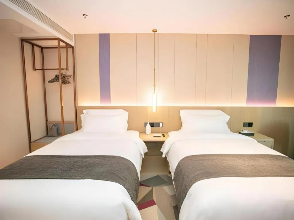 Bed in Lavande Hotel Shenzhen East Gate Wanxiang City Guomao Metro Statipn