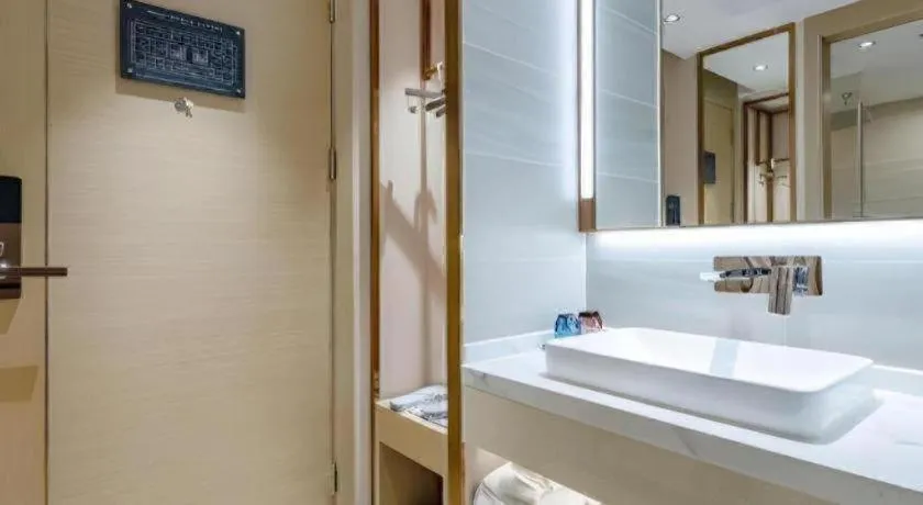 Lavande Hotel Shenzhen East Gate Wanxiang City Guomao Metro Statipn