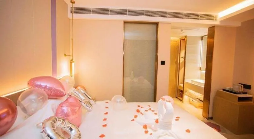 Bed in Lavande Hotel Shenzhen East Gate Wanxiang City Guomao Metro Statipn