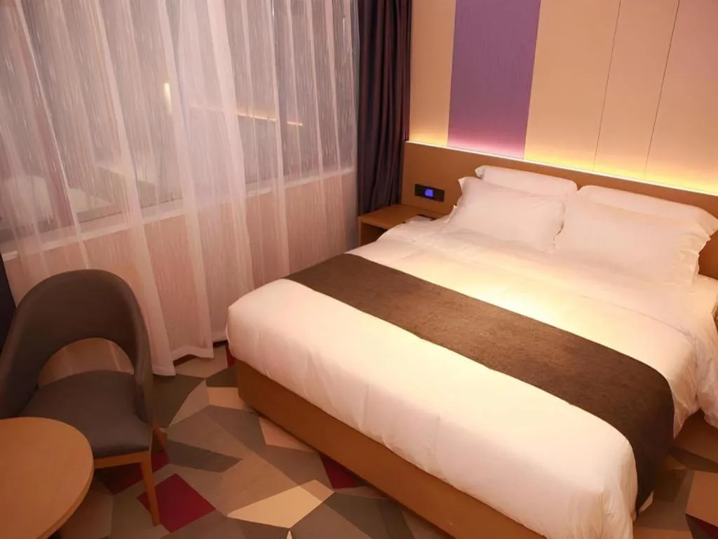 Bed in Lavande Hotel Shenzhen East Gate Wanxiang City Guomao Metro Statipn