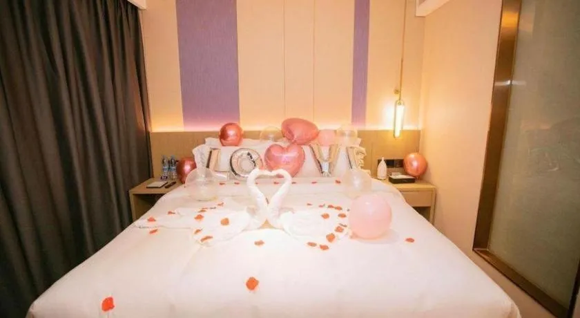 Bed in Lavande Hotel Shenzhen East Gate Wanxiang City Guomao Metro Statipn