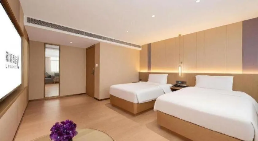 Bed in Lavande Hotel Shenzhen East Gate Wanxiang City Guomao Metro Statipn