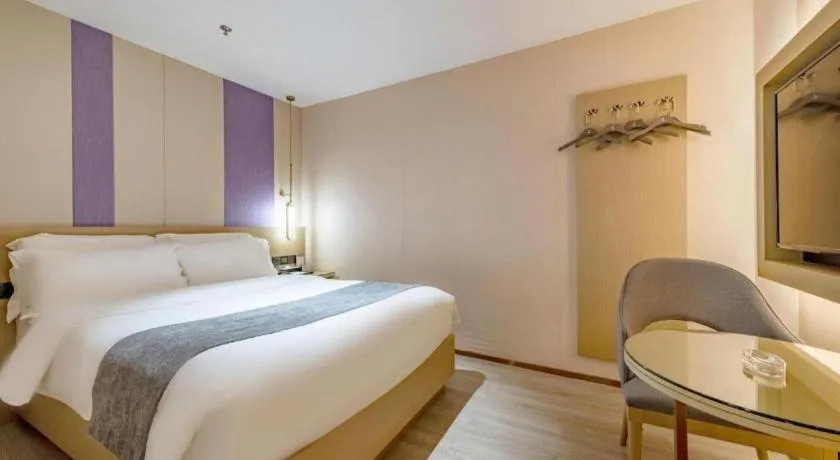 Bed in Lavande Hotel Shenzhen East Gate Wanxiang City Guomao Metro Statipn