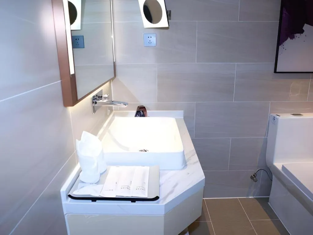 Bed in Lavande Hotel Shenzhen East Gate Wanxiang City Guomao Metro Statipn