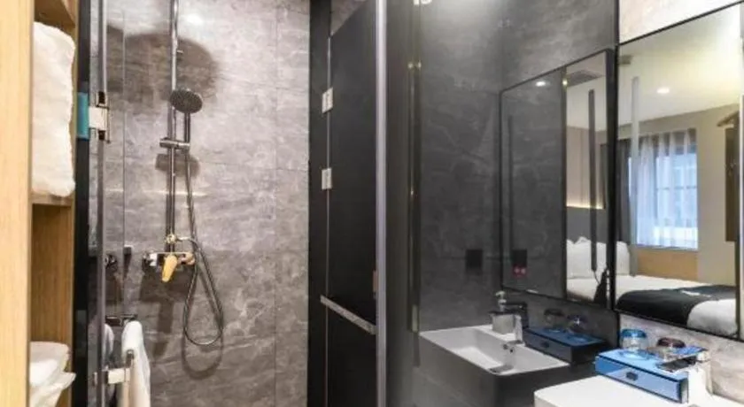 Echarm Hotel Guangzhou Gangding Huashi Metro Station