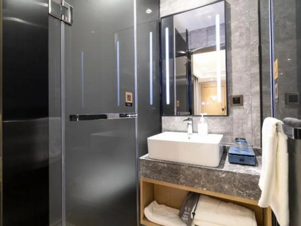 Echarm Hotel Guangzhou Gangding Huashi Metro Station