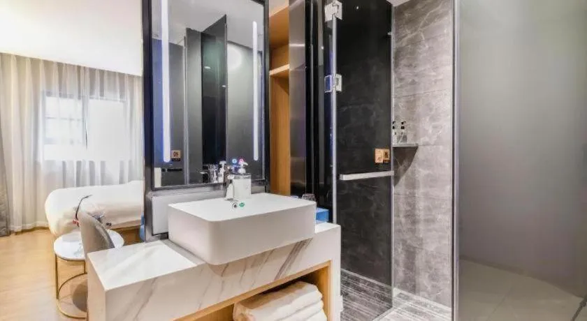 Echarm Hotel Guangzhou Gangding Huashi Metro Station