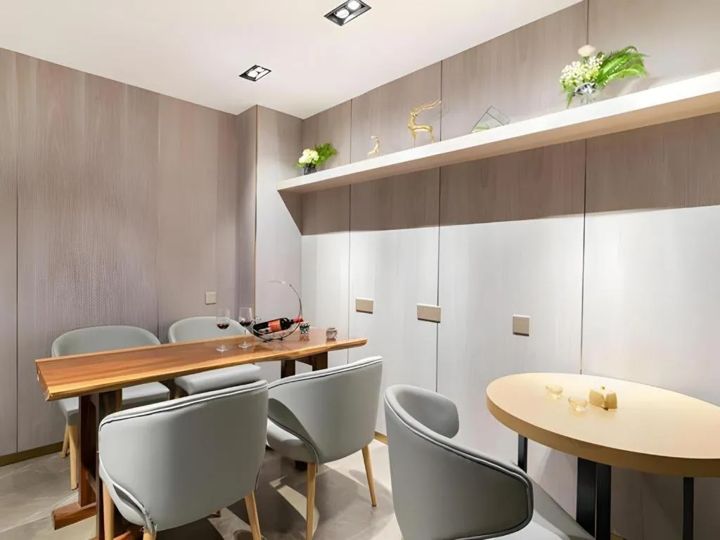 Echarm Hotel Guangzhou Gangding Huashi Metro Station