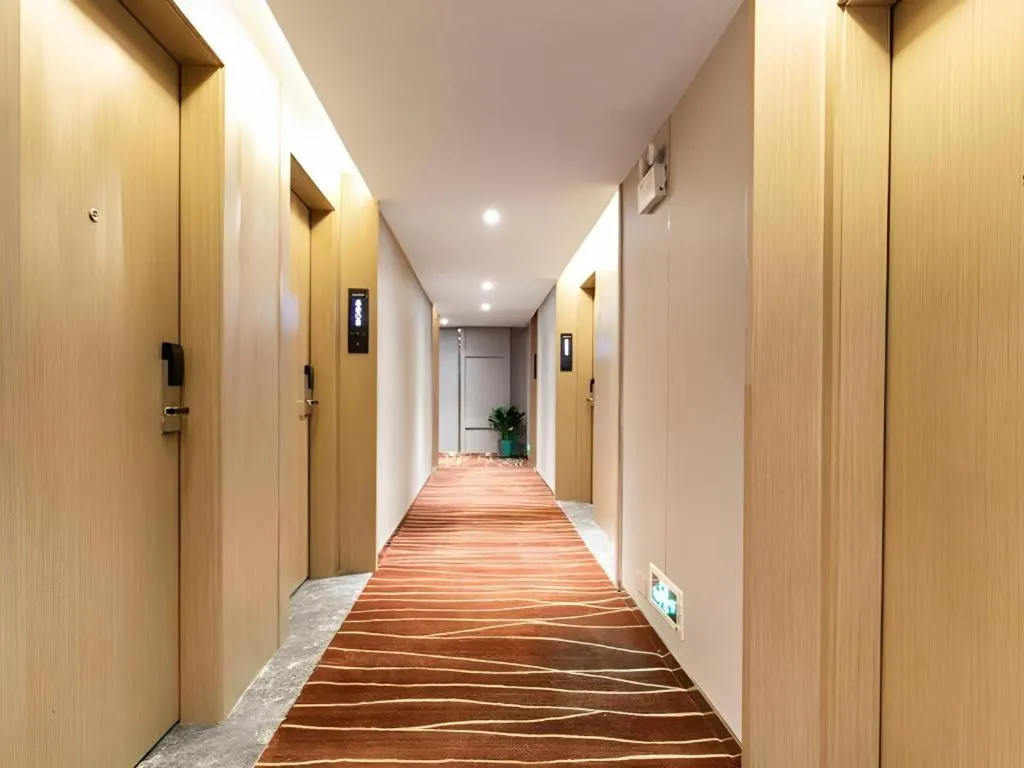 Echarm Hotel Guangzhou Gangding Huashi Metro Station